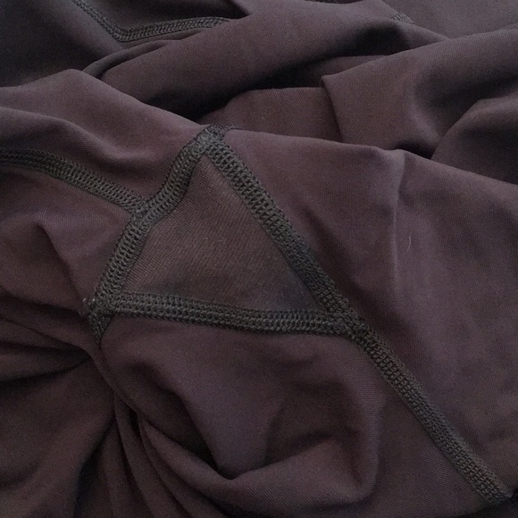 Lululemon wunder under high rise pant size 12 - Picture 5 of 7